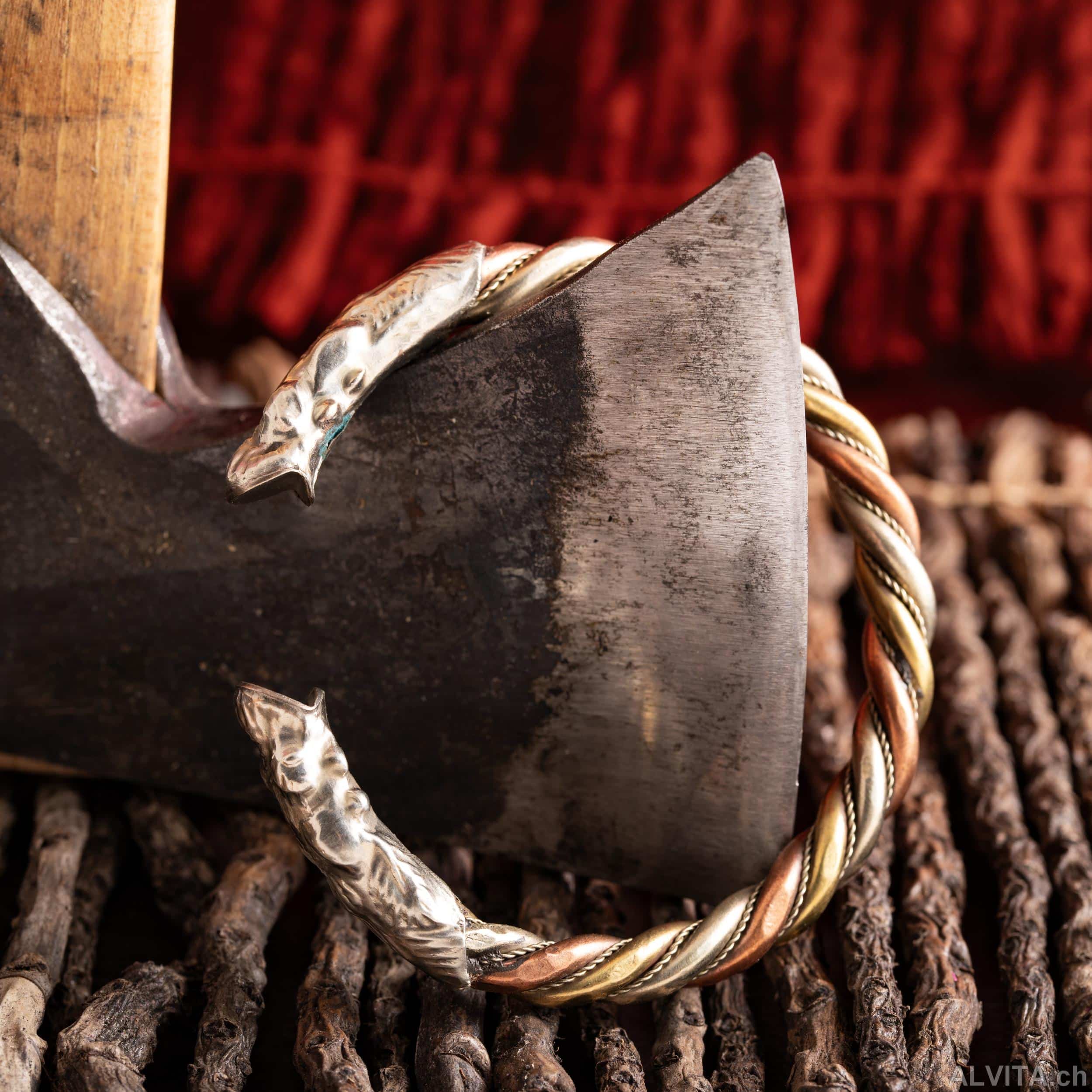 Wikinger Armreif mit Drachenköpfen aus Weissmetal – Bild 1